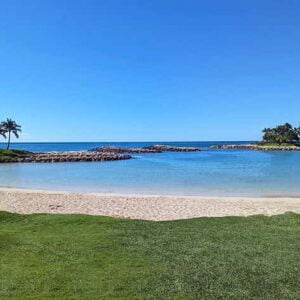 Scenic lagoon in Honolulu Hawaii